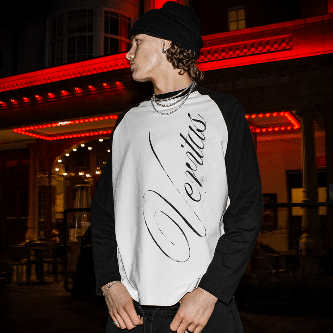SCRIPT BASEBALL TEE - VERITAS